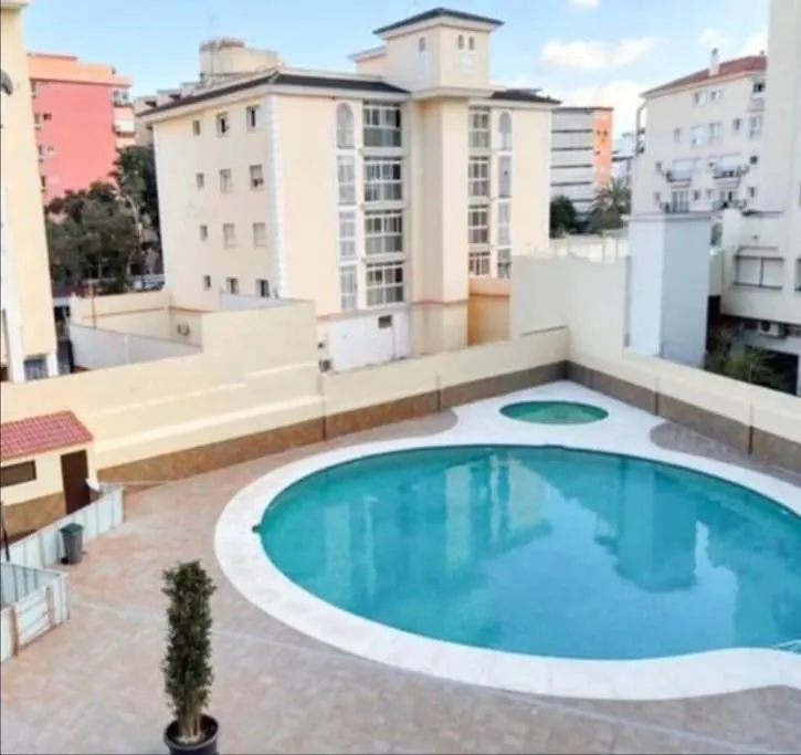 Apartment Cerca Agp, Centrico, Piscinas , Playa, Confortable Torremolinos Spain